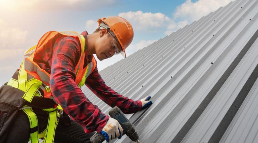 Professional Emergency Roof Repairs services in Fall River, KS